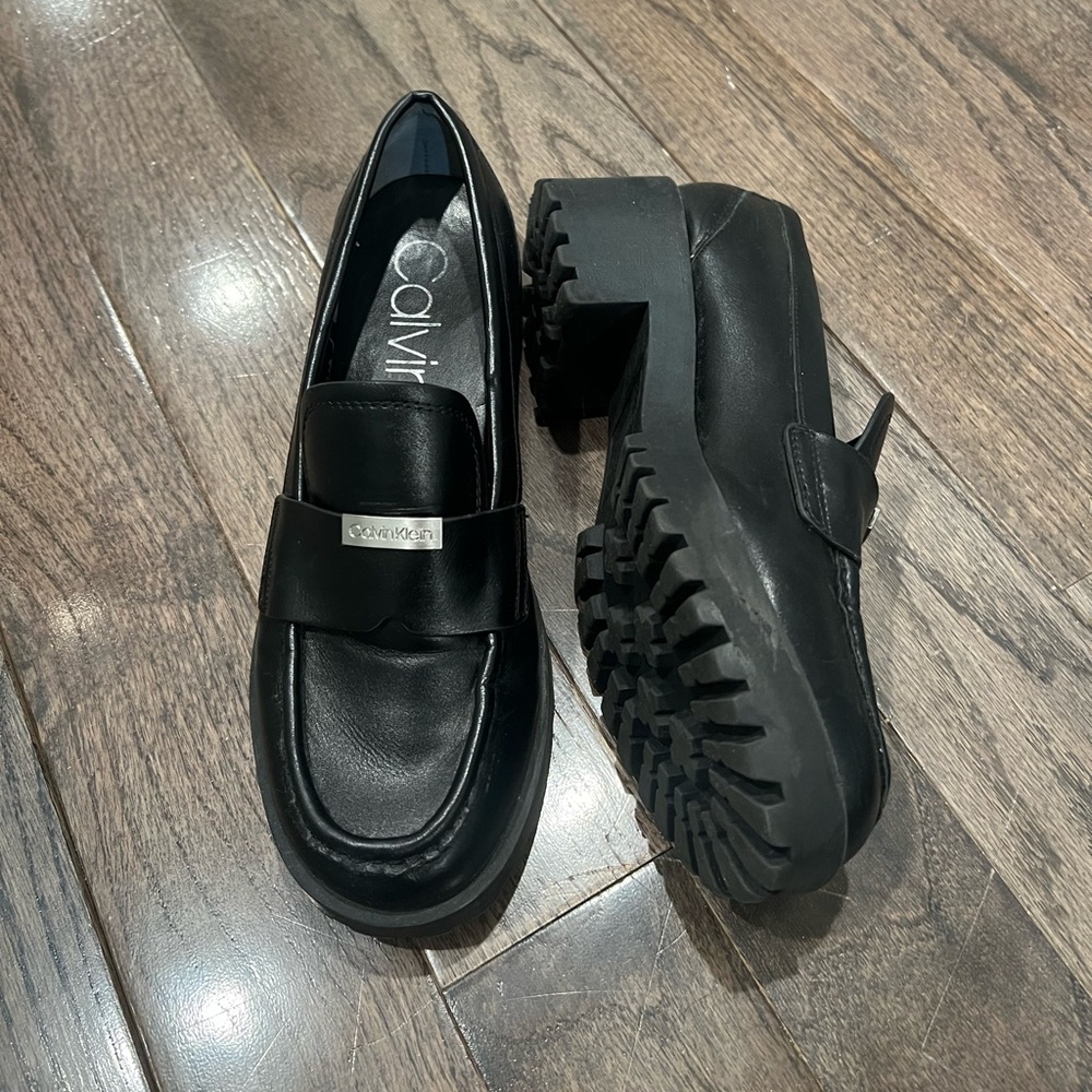 Calvin Klein black matte lug sole loafers